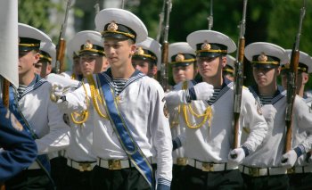 Одесса торжественно празднует День Конституции Украины
