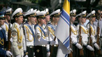 Одесса торжественно празднует День Конституции Украины