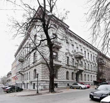Собачий пир с дворянским размахом в памятнике архитектуры