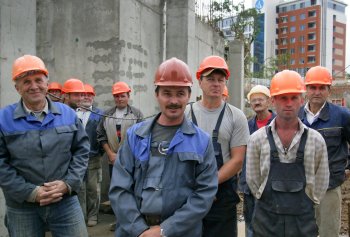 В Одессе заложили памятную капсулу в фундамент будущего храма церковно-приходской школы