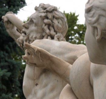 Одесское Управление по вопросам охраны объектов культурного наследия отреагировало на  повреждение скульптуры Лаокоона
