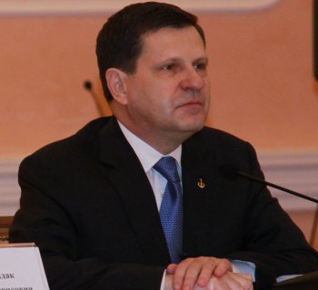 КИУ раскритиковал отчет о работе мэра за 2,5 года