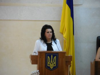 Валентина Апанасенко: «В этом году жильё получат 160 детей-сирот и детей, лишённых родительской опеки»