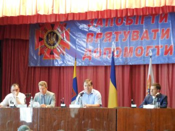 Лучших одесских спасателей наградили орденами и почётными грамотами