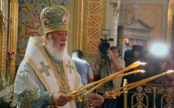 Митрополит Владимир возглавил праздничную литургию в Свято-Успенском кафедральном соборе Одессы (фото)