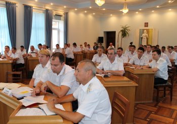 Военная прокуратура за полгода изъяла у олигархов 45 га земли