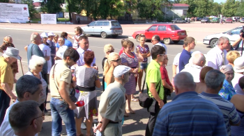 В Раздельной люди протестуют против медицинской реформы