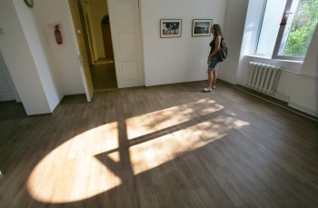 В монастыре открылась выставка Леси Чикарюк (фото)