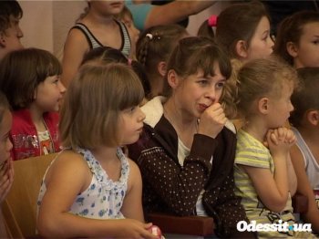 В школе №44 отметили Международный день защиты детей, несмотря на ураган