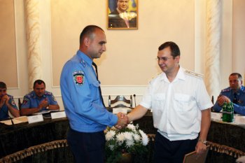 За раскрытие резонансного преступления прокуратура области поощрила одесских участковых