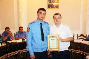 За раскрытие резонансного преступления прокуратура области поощрила одесских участковых