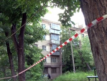 Псих пытался взять в заложники подростка
