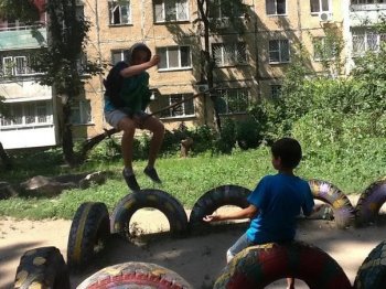Прохожих в центре города охватит вечернее фото-«Безумие»
