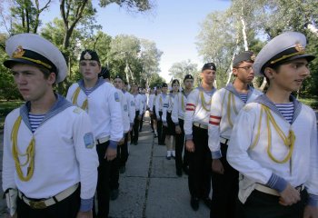 Сегодня на Аллее Cлавы чествовали героев Одессы