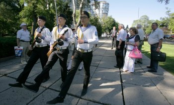 Сегодня на Аллее Cлавы чествовали героев Одессы