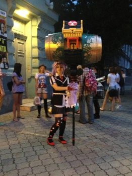 Японское Maid Cafe «Natsu Nami» накормило анимационных героев в Украинском театре