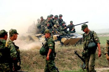 Совместные военно-морские учения: Китай и Россия против Америки и Японии ("dfdaily", Китай)