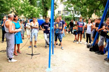 В Суворовском районе появилась новая спортплощадка