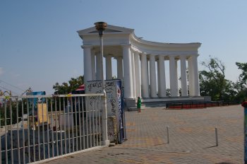 Почему в Одессе так грязно? (фото)
