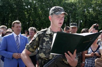 Юные юристы-курсанты приняли военную присягу! (фото)