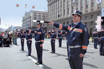 АМК расследует, почему ГАИ требует деньги за эвакуатор