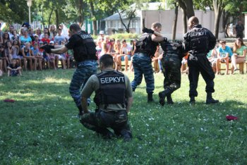 Одесский «Беркут» провел блестящую операцию в детском лагере отдыха (фото)