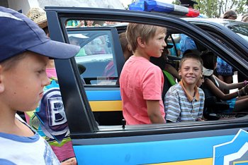 Одесские инспектора ГАИ вспомнили детство в центре «Молодая гвардия» (фото)