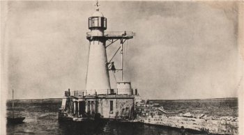Одесса, 1941, 7 августа: Плавучий док покинул порт