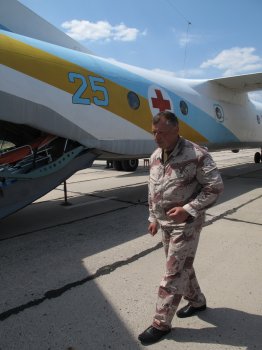 Валерий Матковский по поручению губернатора встретил украинцев, травмированных в результате ДТП в Беларуси (фото)