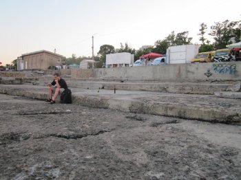 По маршруту отдыхающих: Грязь, разруха, неухоженность (фото)