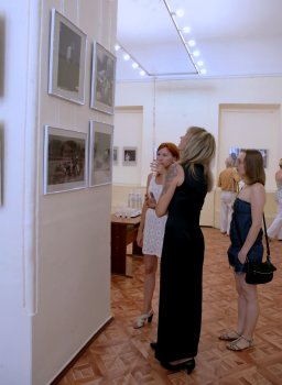 В Одессе открылась выставка 23-х фотохудожников (фото)