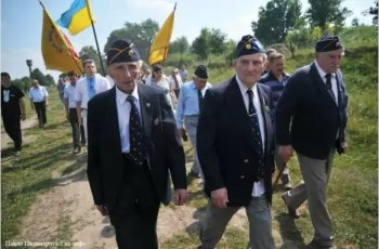Останки фашистов с воинскими почестями перезахоронили во Львовской области