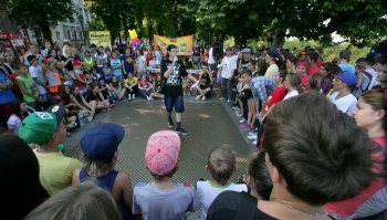 В Одессе соревновались 200 уличных танцоров