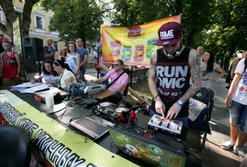 В Одессе соревновались 200 уличных танцоров