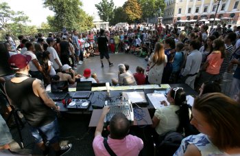 В Одессе соревновались 200 уличных танцоров