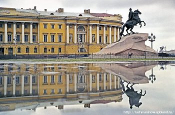 День рождения Медного всадника (фото)