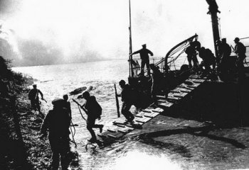 18 августа 1946 года советский десант высадился в Харбине