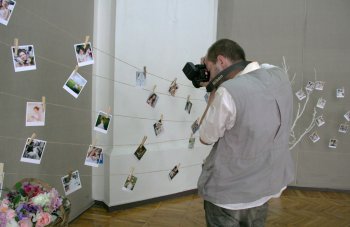 В музее западного и восточного искусства работает выставка к пятилетию парада невест
