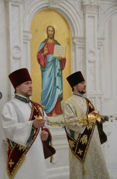 Митрополит Агафангел возглавил богослужение в Преображенском соборе (фото)