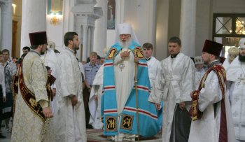 Митрополит Агафангел возглавил богослужение в Преображенском соборе (фото)