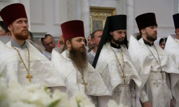 Митрополит Агафангел возглавил богослужение в Преображенском соборе (фото)