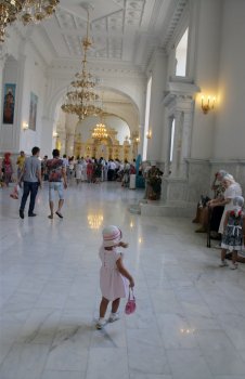 Митрополит Агафангел возглавил богослужение в Преображенском соборе (фото)