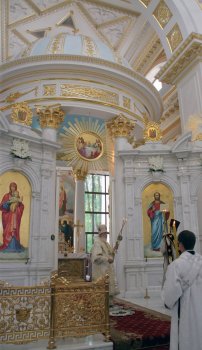 Митрополит Агафангел возглавил богослужение в Преображенском соборе (фото)