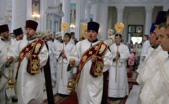 Митрополит Агафангел возглавил богослужение в Преображенском соборе (фото)