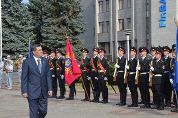 В Одессе торжественно подняли Флаг Украины