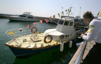 Юные мореходы вышли в открытое море