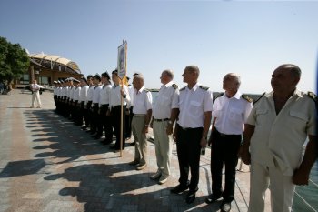 Юные мореходы вышли в открытое море