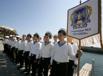 Юные мореходы вышли в открытое море