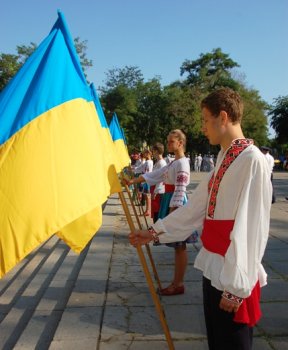 День независимости: Цветы Тарасу