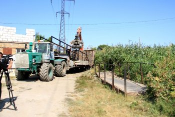 Геннадий Труханов помог жителям Большевика